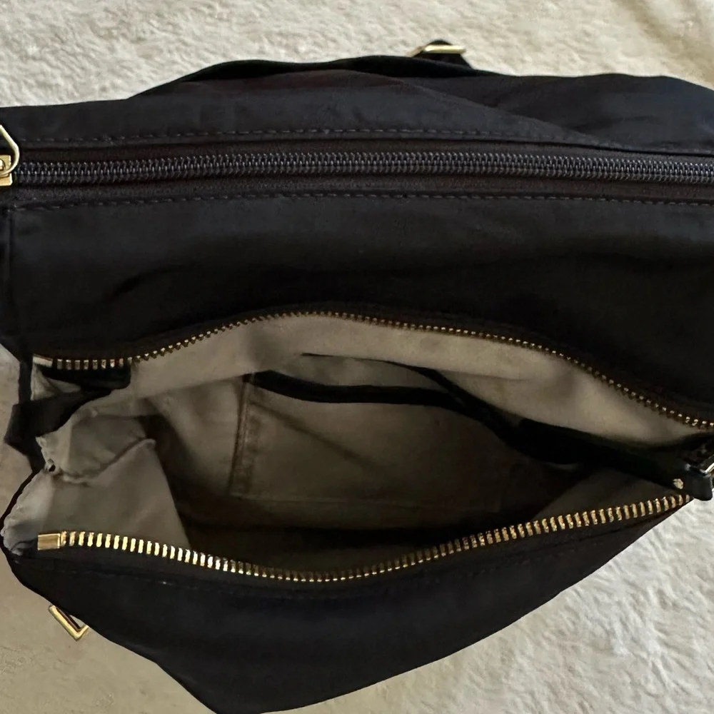 Tumi Voyageur Canton Crossbody bag - Picture 10 of 16